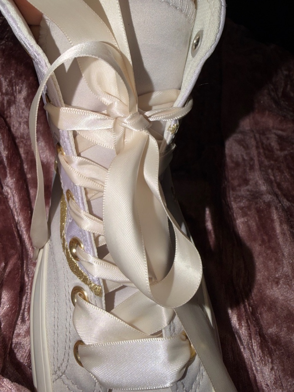 Brand new! One of a kind Converse High Top Sneakers in Lavender & Cream - Picture 6 of 10